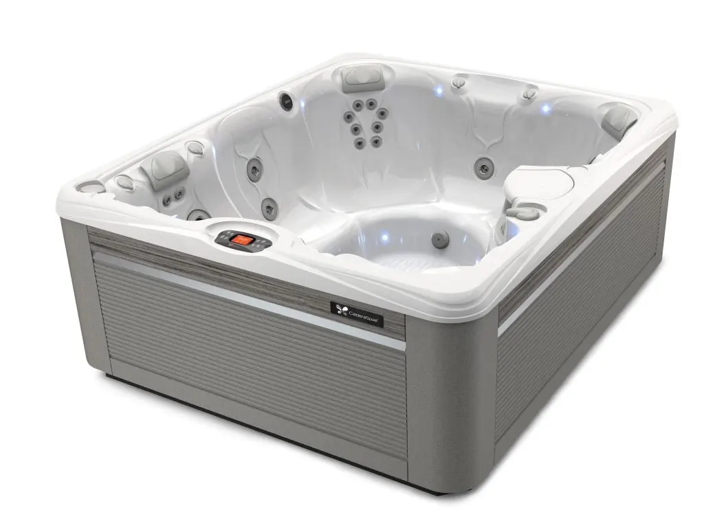Caldera Spas Martinique hot tub gallery image 2