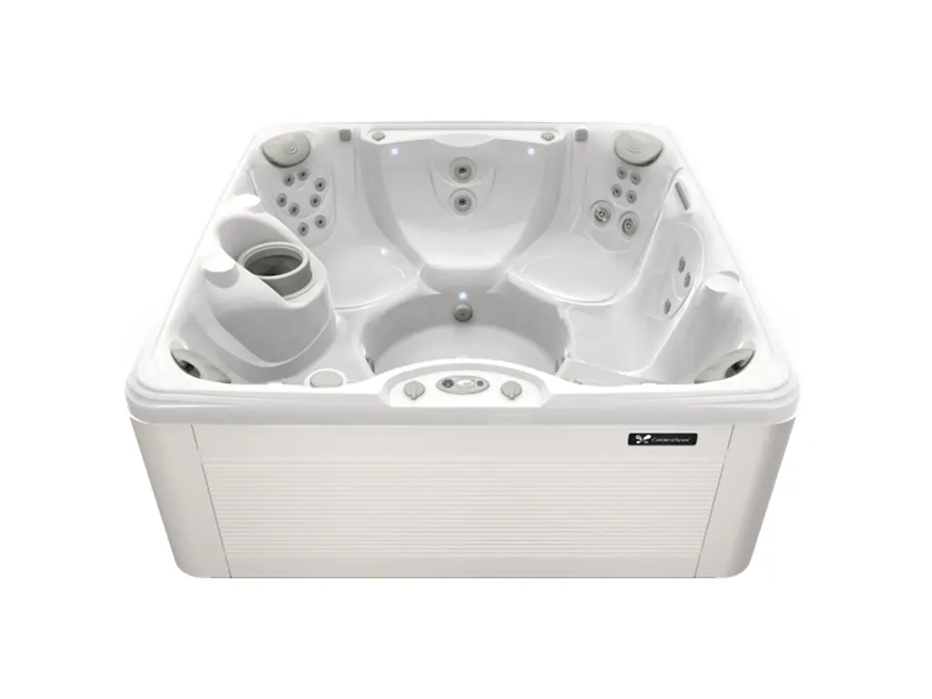 Caldera Spas Vanto hot tub gallery image 1