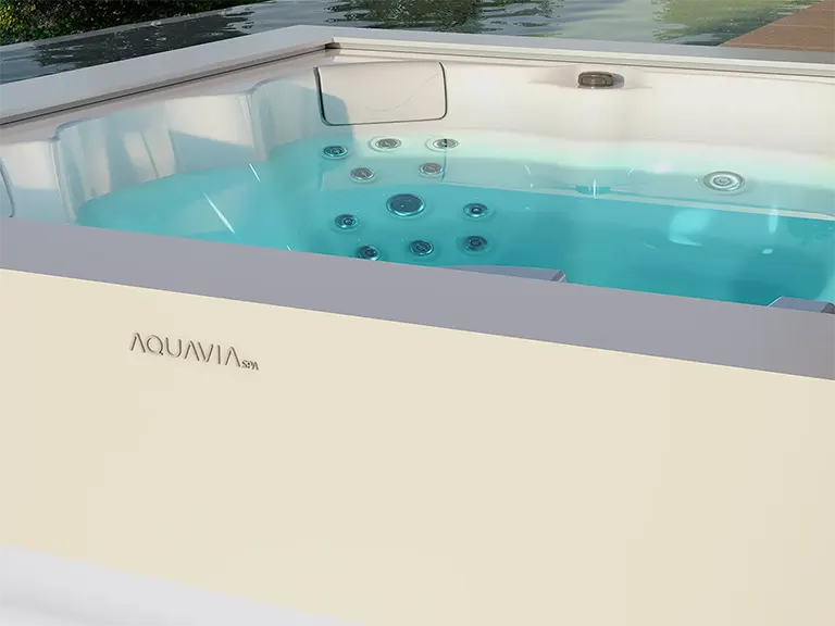 Aquavia Spa Cube Ergo hot tub gallery image 3