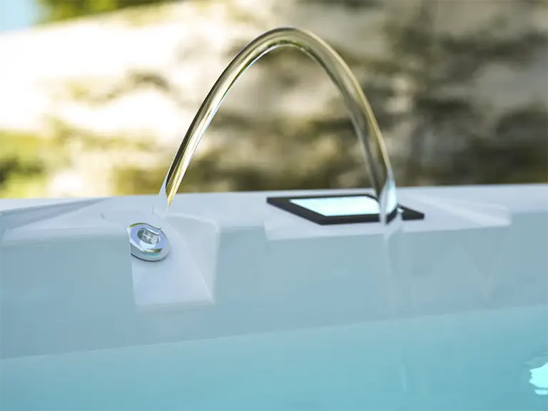 Aquavia Spa Velvet Aurora hot tub gallery image 2