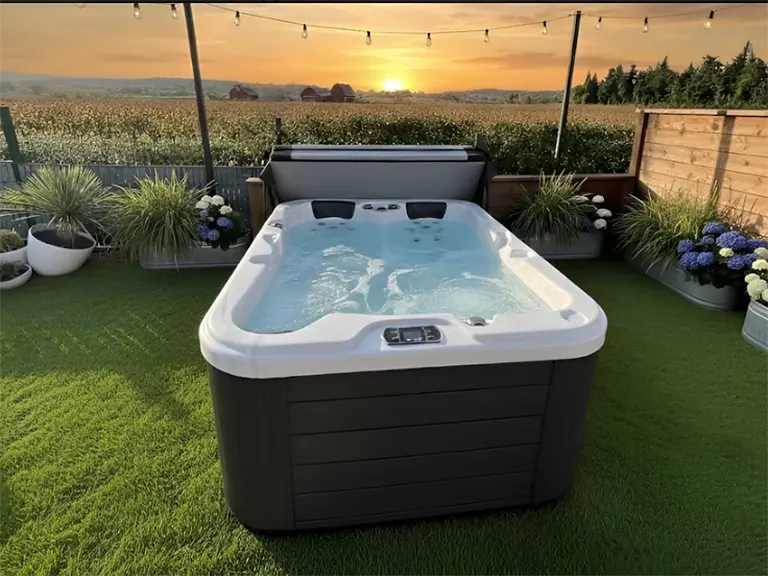 Be Well Canada Spa O354 hot tub gallery image 2
