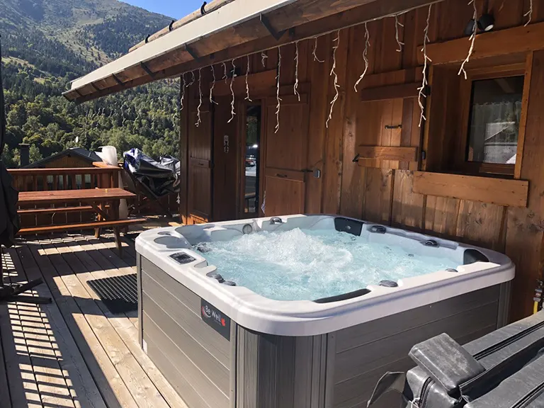 Be Well Canada Spa O578C