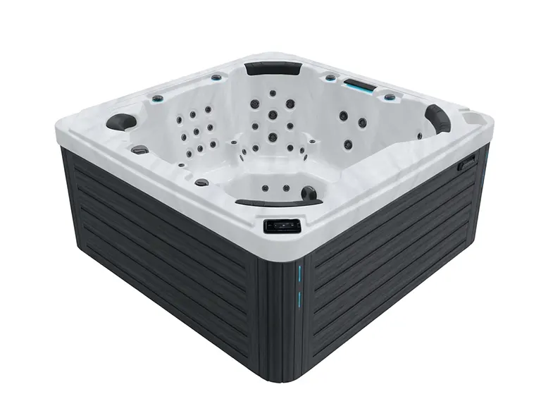 Be Well Canada Spa U927 hot tub gallery image 1