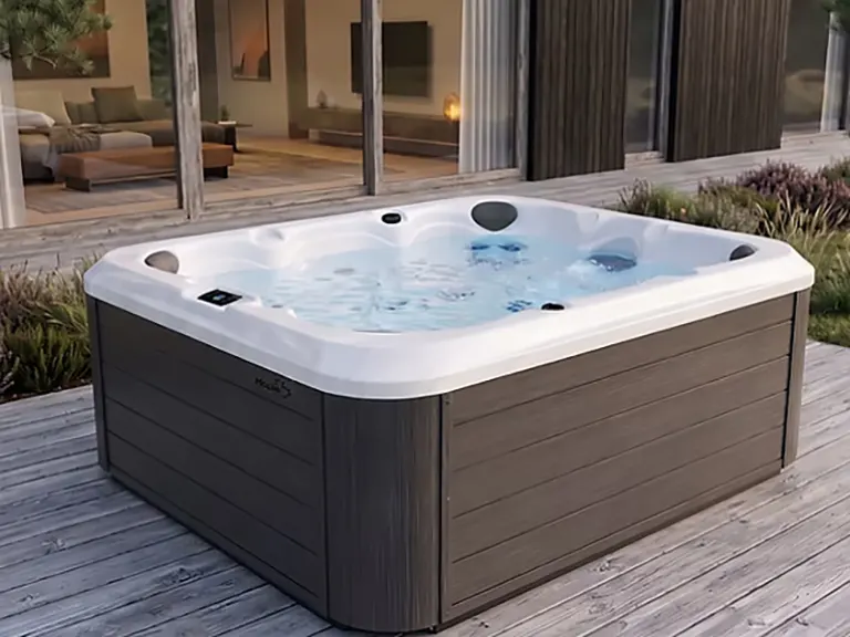 Maple Spas M421