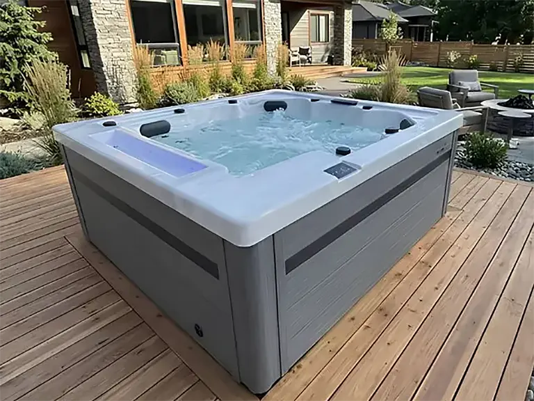 Maple Spas PL660 hot tub gallery image 3