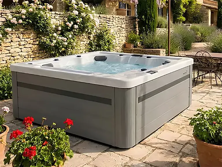 Maple Spas PL660