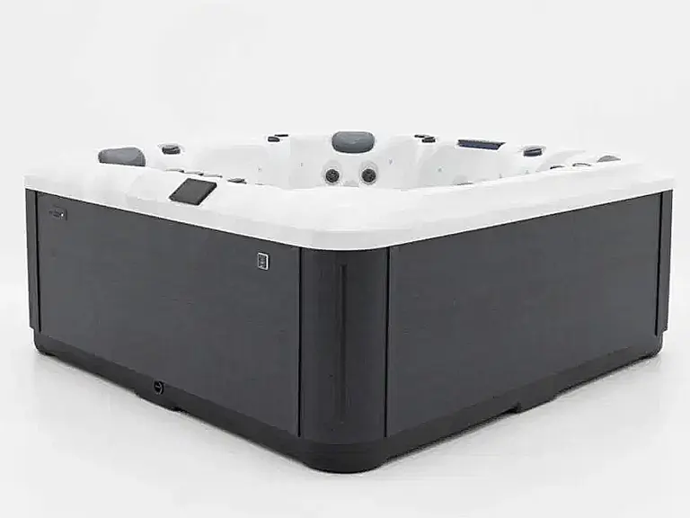 Platinum Spas Portofino hot tub gallery image 1