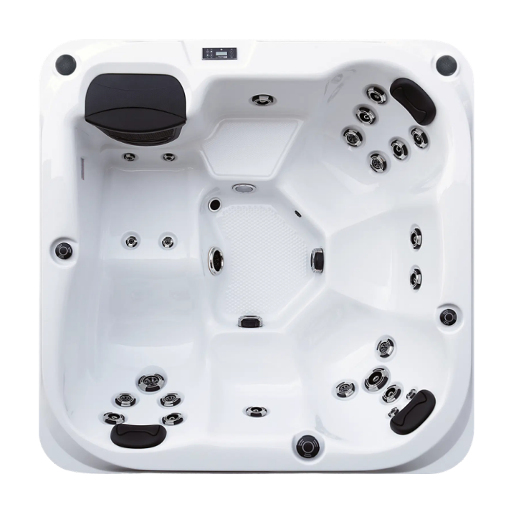 Platinum Reims hot tub for 6 people in a Palm Beach outdoor settingPlatinum Reims hot tub for 6 people in a Palm Beach outdoor setting