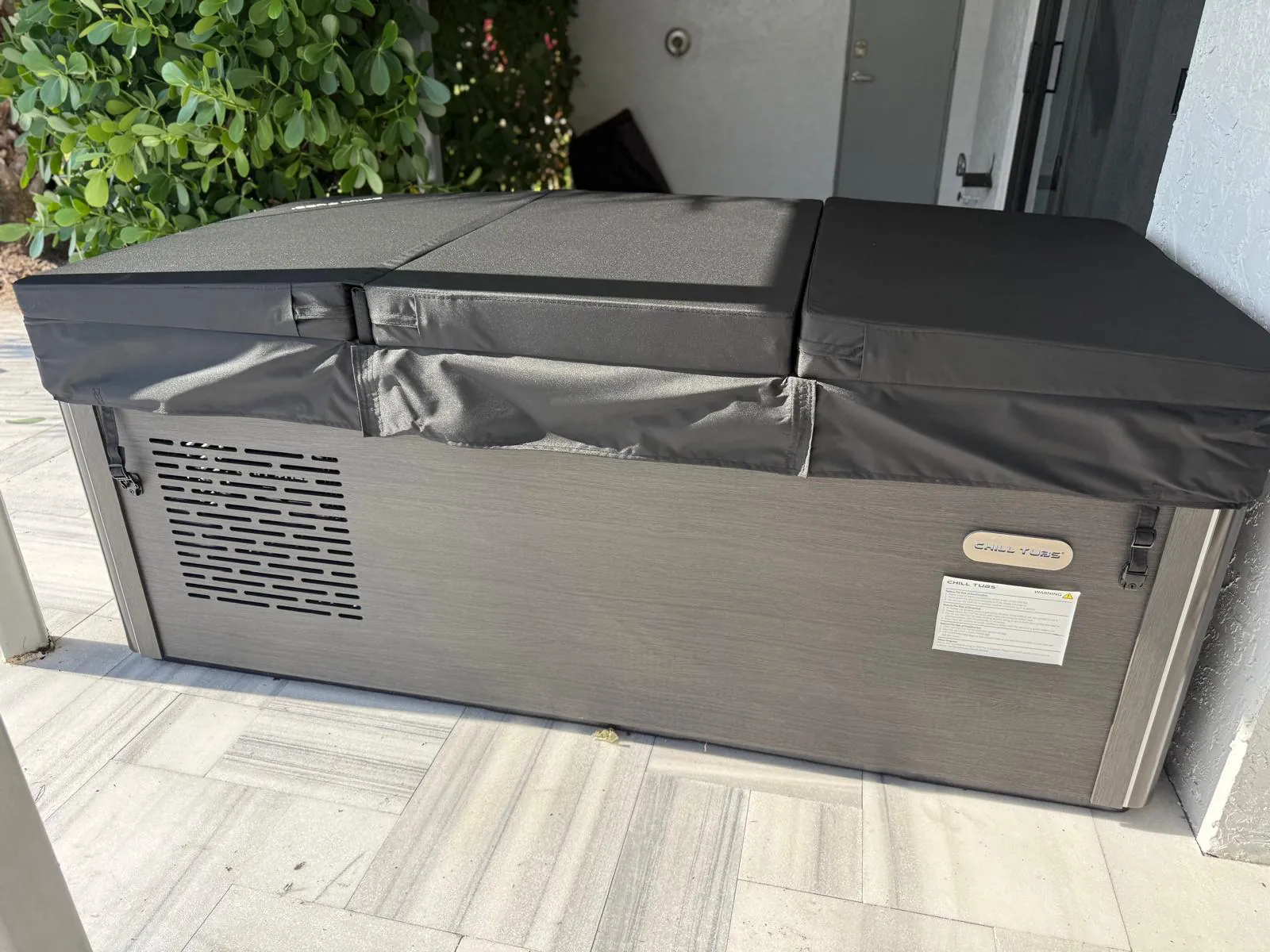 The same cold plunge with its cover on