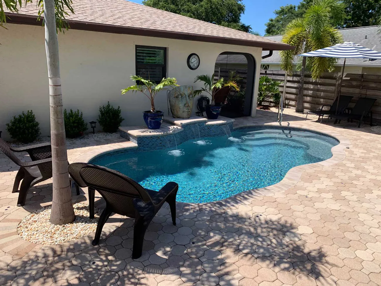 Latham Aruba fiberglass pool, photo 3