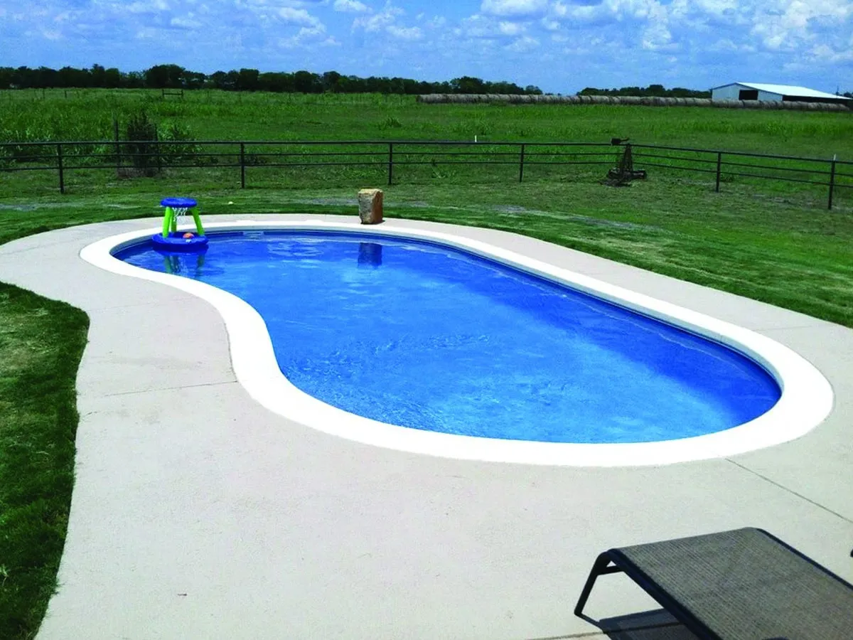 Latham Jamaica 12 fiberglass pool, photo 2