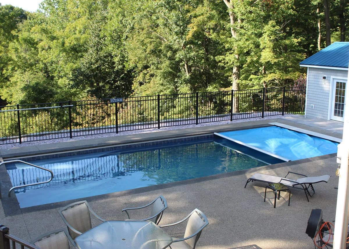 Latham Olympia 14 fiberglass pool, photo 3