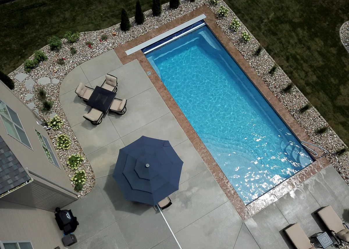 Latham Olympia 16 fiberglass pool, photo 3
