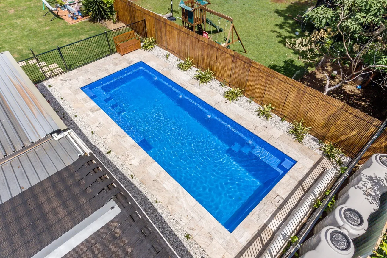 Latham San Marino 12.26 fiberglass pool, photo 2