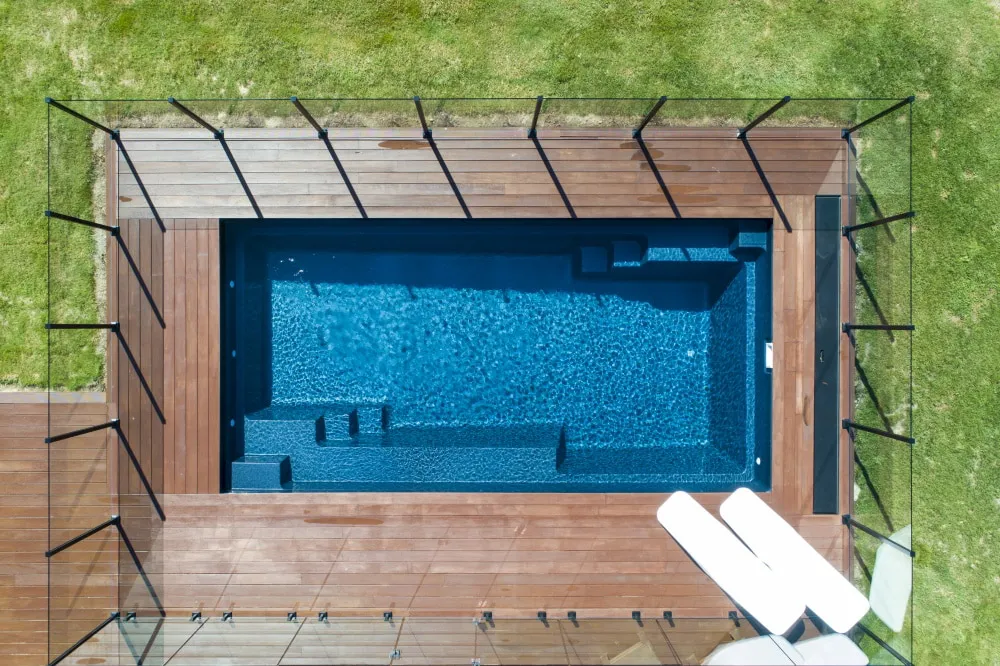 Latham San Marino 12.26 fiberglass pool, photo 3